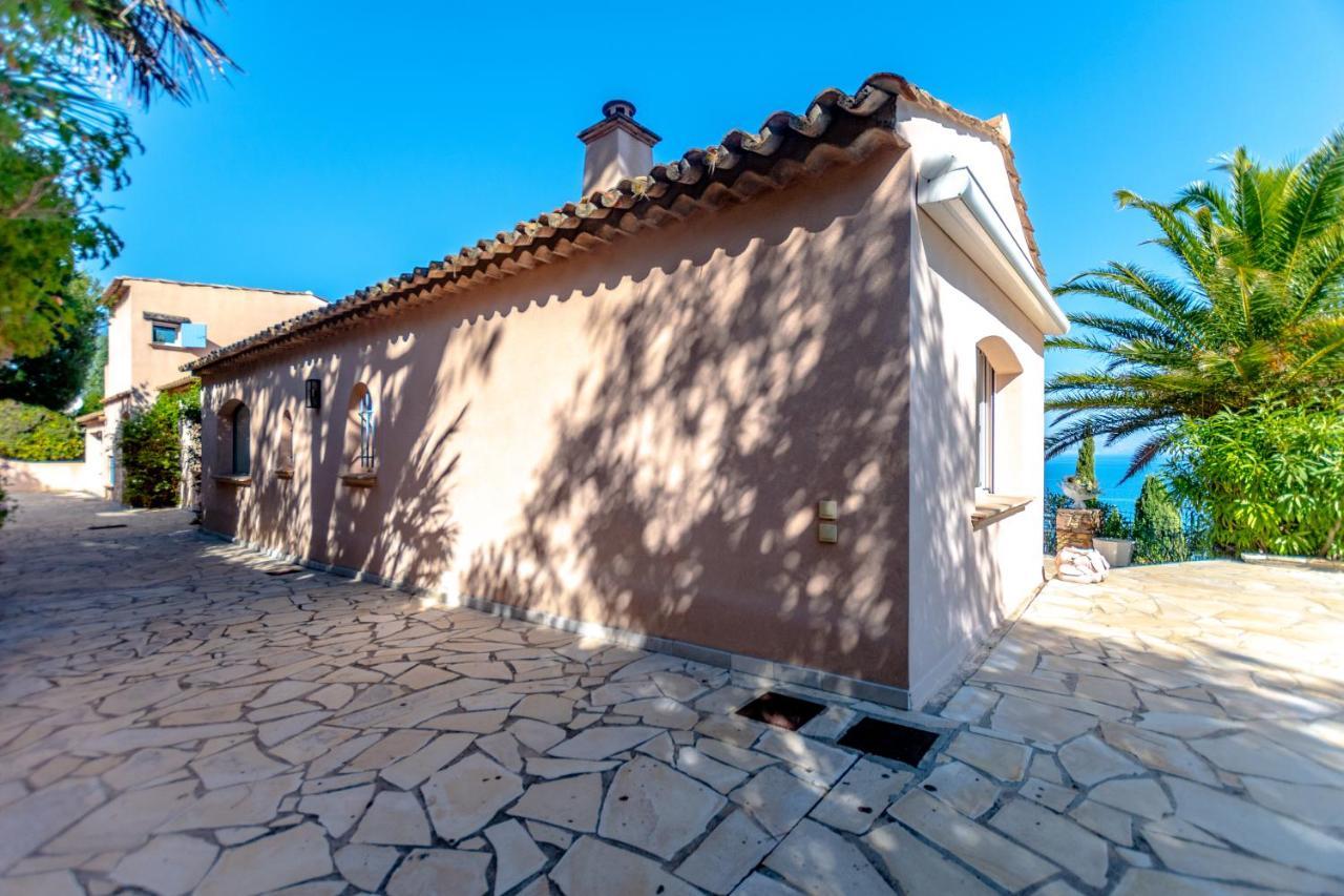 Superbe Villa, Incroyable Vue Mer, Piscine Chauffee, Climatisee Sainte-Maxime Exterior foto