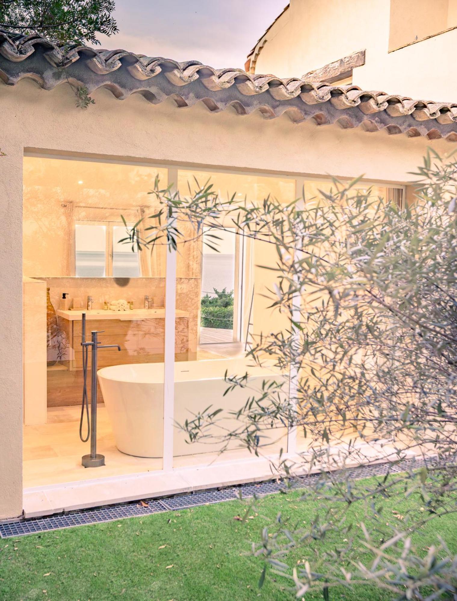Superbe Villa, Incroyable Vue Mer, Piscine Chauffee, Climatisee Sainte-Maxime Exterior foto