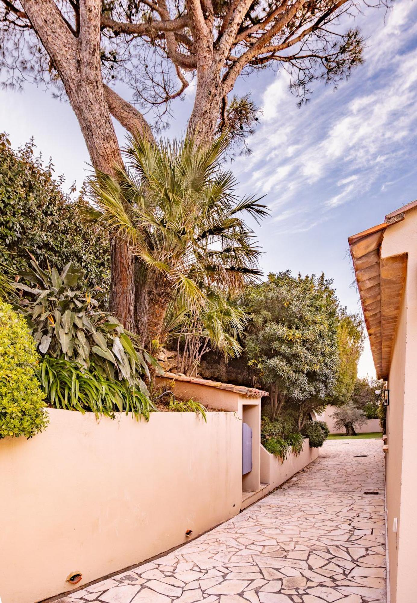 Superbe Villa, Incroyable Vue Mer, Piscine Chauffee, Climatisee Sainte-Maxime Exterior foto