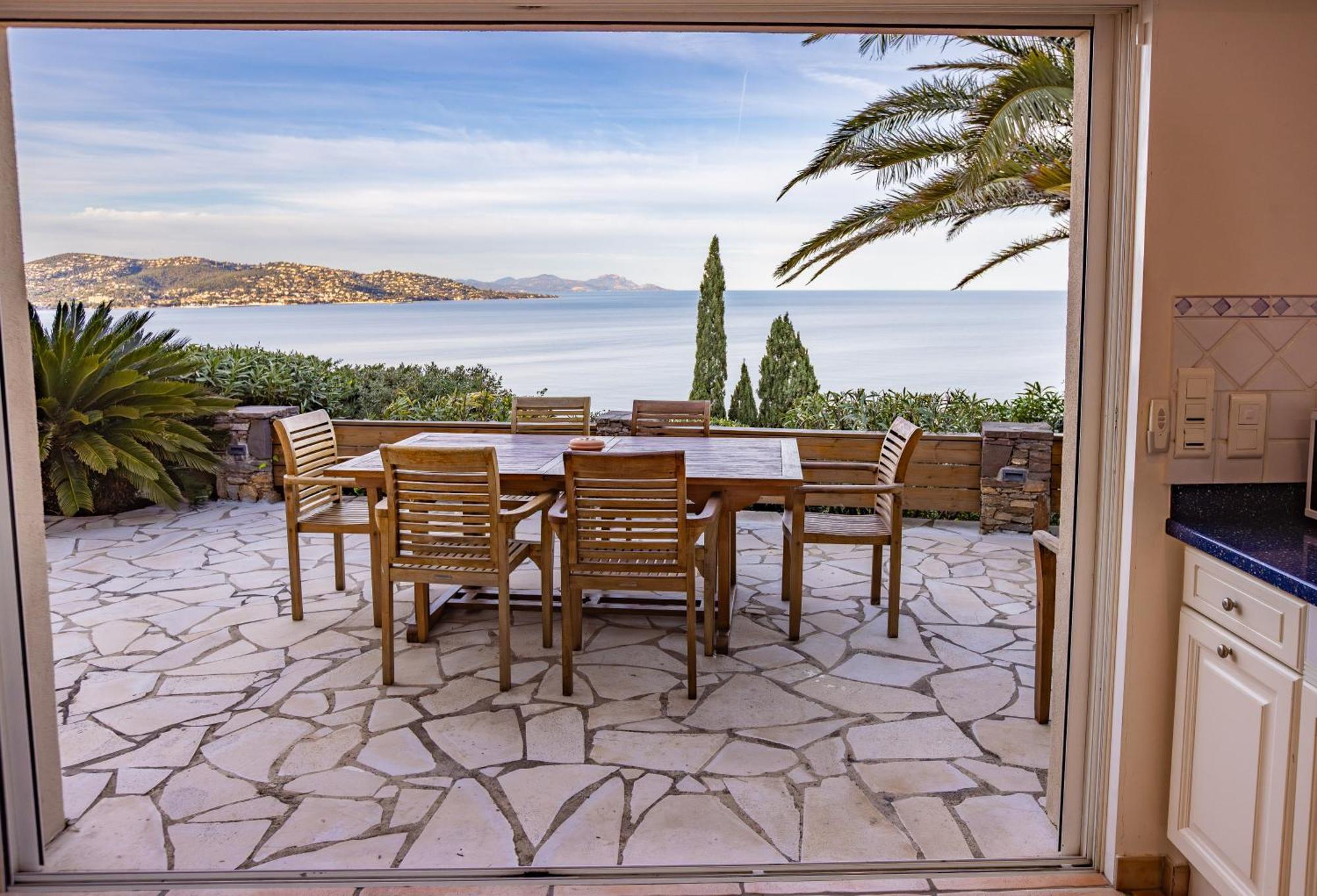 Superbe Villa, Incroyable Vue Mer, Piscine Chauffee, Climatisee Sainte-Maxime Exterior foto