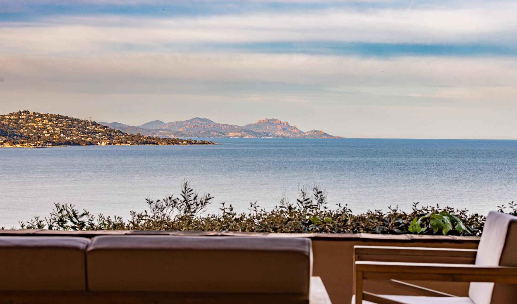 Superbe Villa, Incroyable Vue Mer, Piscine Chauffee, Climatisee Sainte-Maxime Exterior foto
