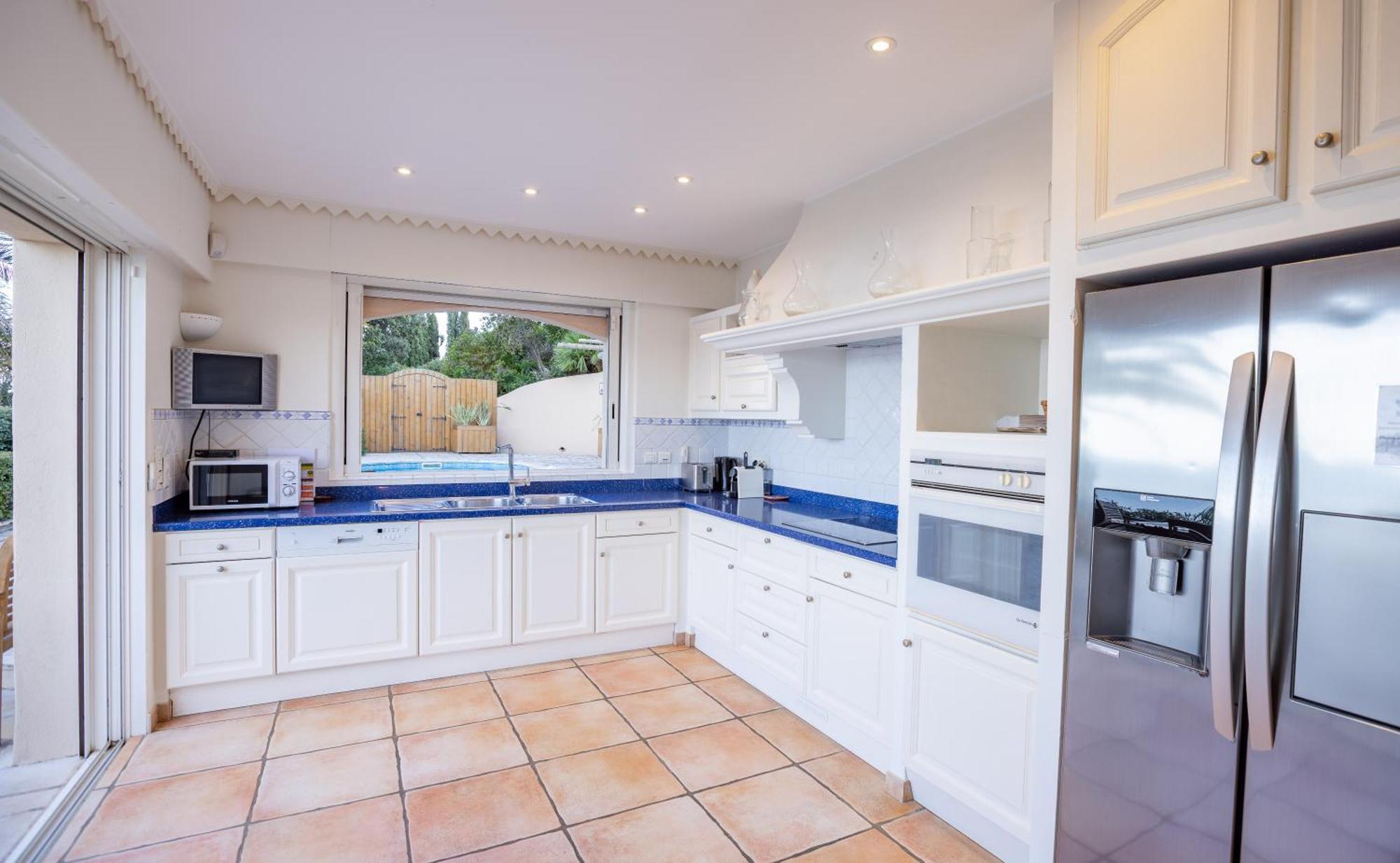 Superbe Villa, Incroyable Vue Mer, Piscine Chauffee, Climatisee Sainte-Maxime Exterior foto
