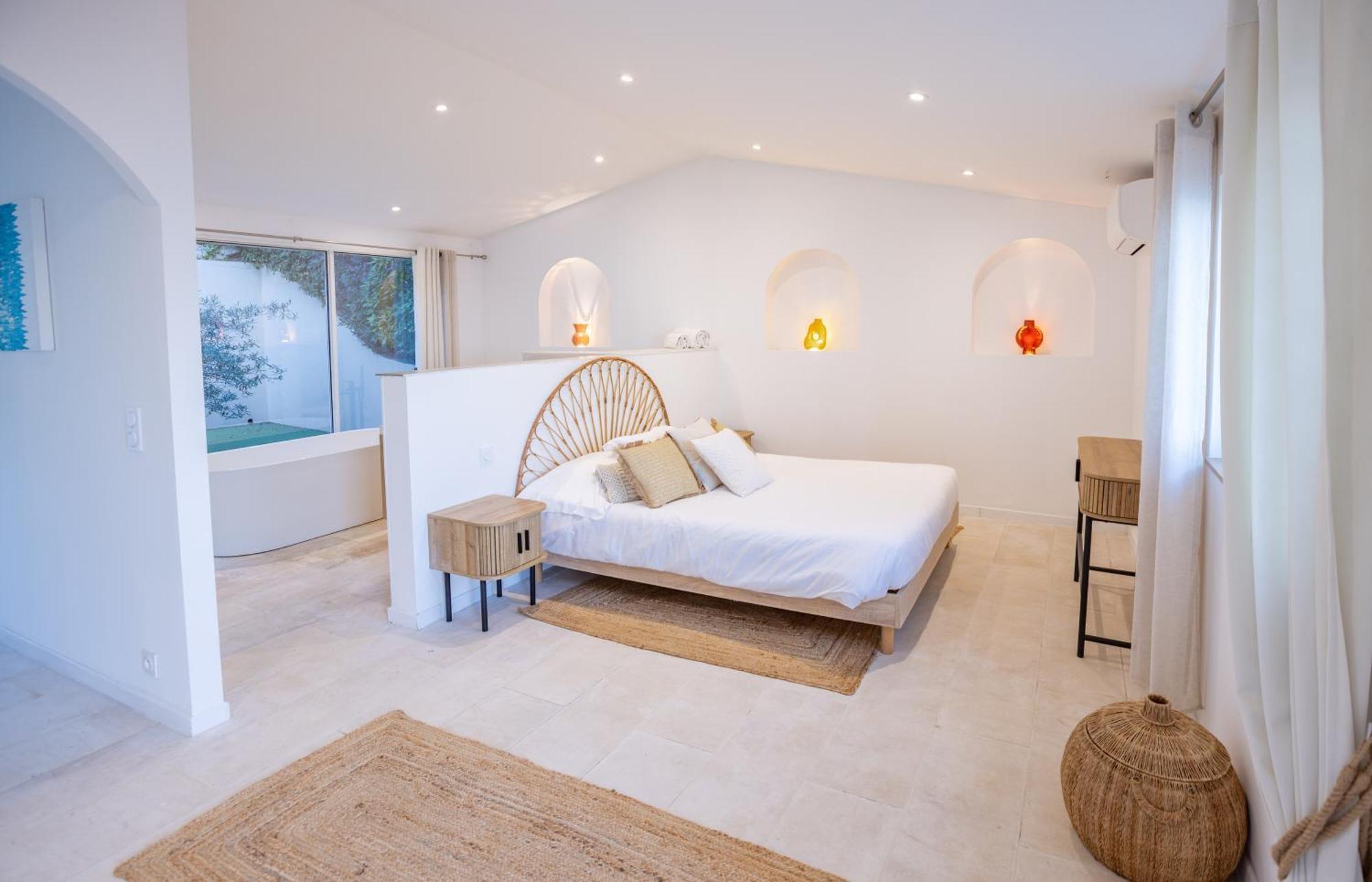 Superbe Villa, Incroyable Vue Mer, Piscine Chauffee, Climatisee Sainte-Maxime Exterior foto
